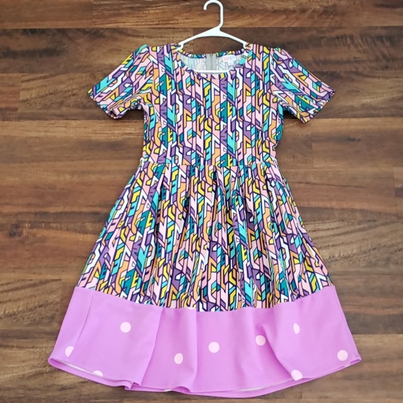 LuLaRoe Dresses & Skirts - Lularoe Medium Amelia Dipped BNWOT
